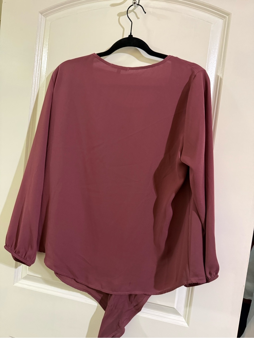 West Kei Mauve Asymmetric Keyhole Blouse - Picture 3 of 3